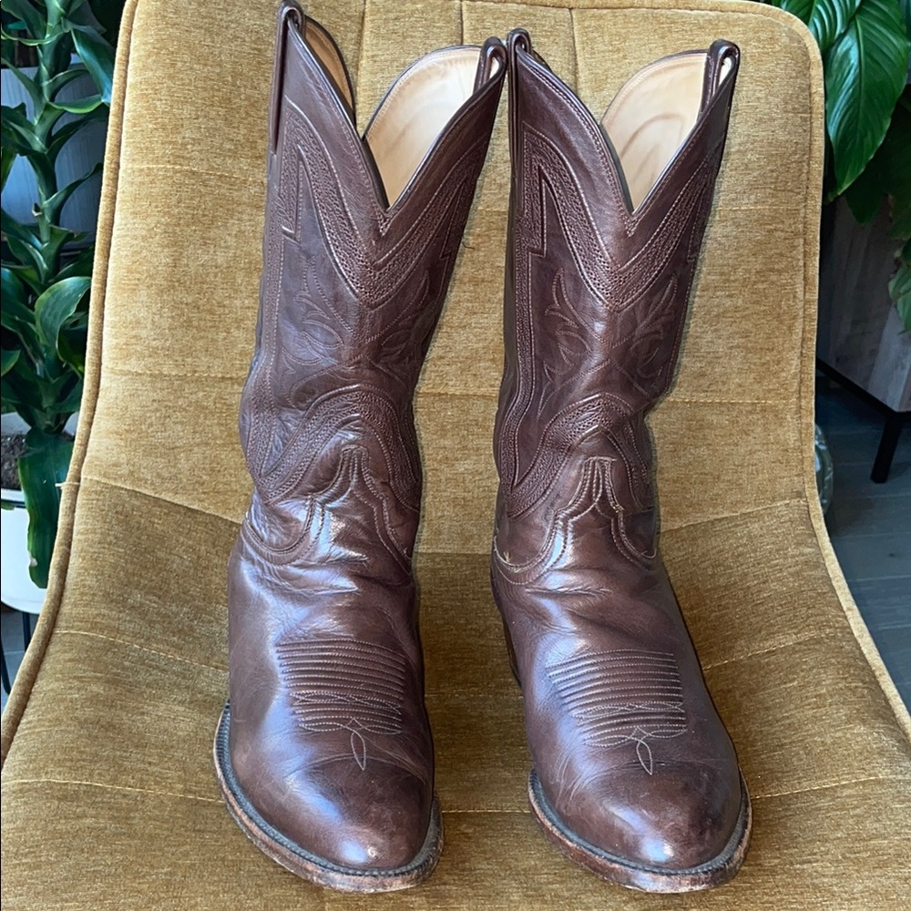 Lucchese Brown Leather Western Cowboy Boots with Pointed Toe